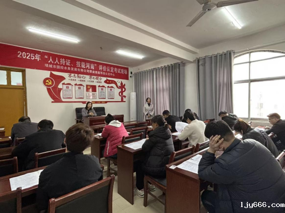 2025-12-04T12:07:24.png 2025-12-04T12:07:24.png